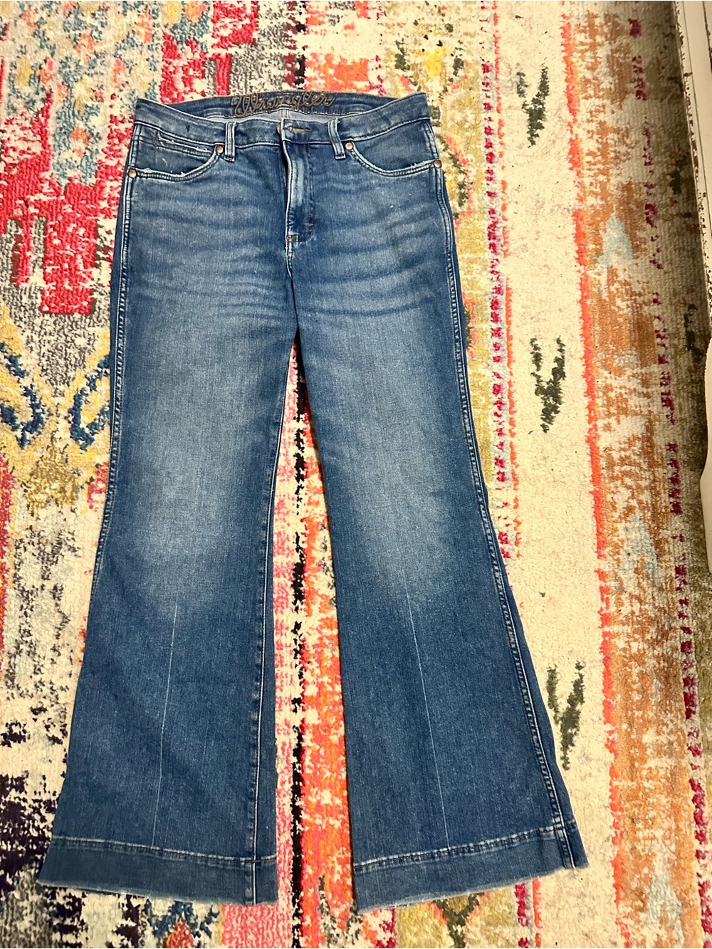 💰 Wrangler Retro High Rise Trouser Jeans Women’s 31x32 Flare Wide Leg Denim - Picture 3 of 4